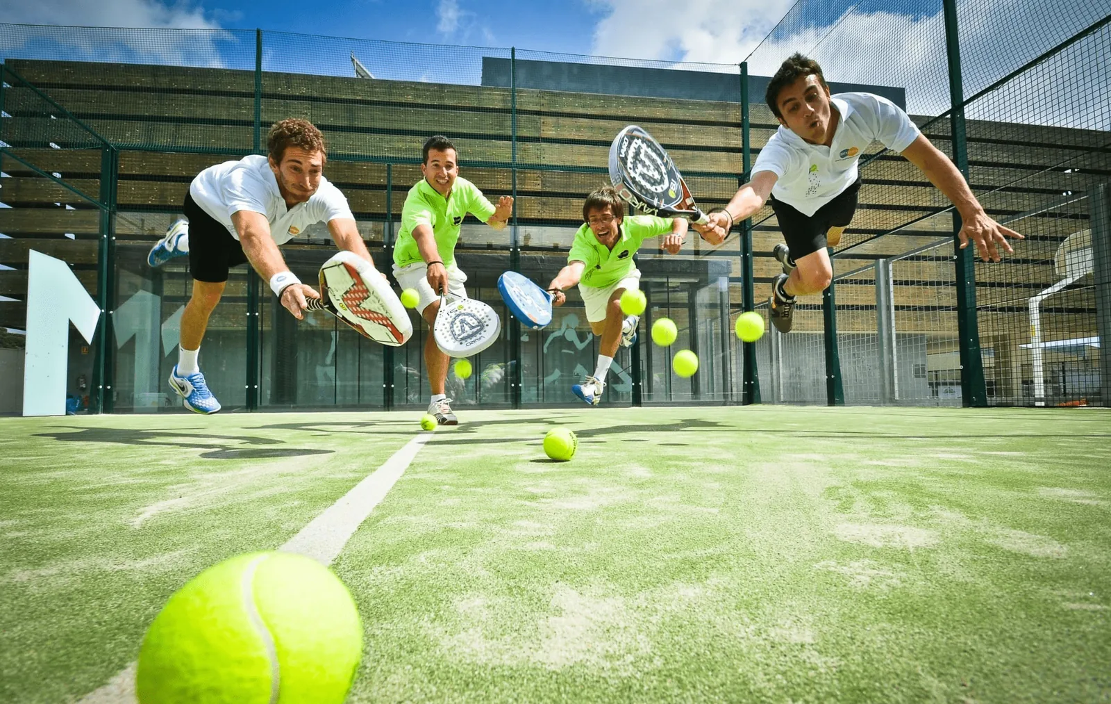 Что такое Padel и с чем его едят в России